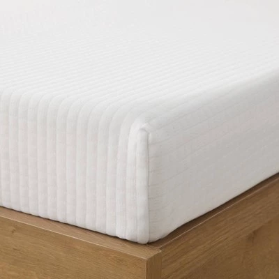 6" Gel Memory Foam Mattress with Antimicrobial Fabric Cover - Room Essentials™ 2 6" Gel Memory Foam Mattress with Antimicrobial Fabric Cover - Room Essentials™ - Image 2