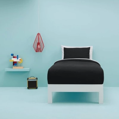 Easy-Care Duvet Cover & Sham Set - Room Essentials™ Black 6 Easy-Care Duvet Cover & Sham Set - Room Essentials™ Black - Image 6