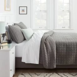 Jersey Quilt - Room Essentials™ Navy